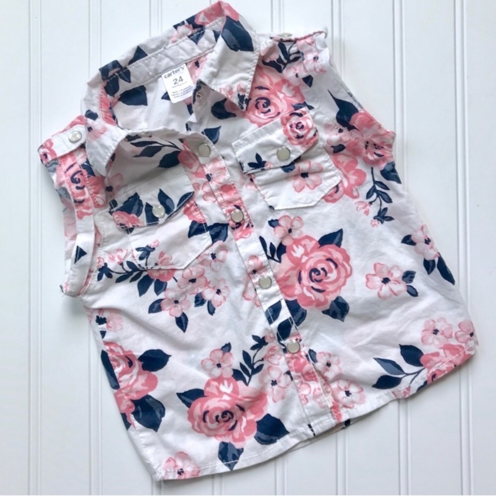 •Carter’s• floral blouse